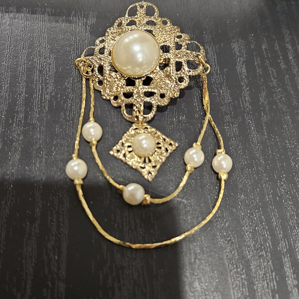 Gold Tone and Faux Pearl Filigree Vintage Brooch